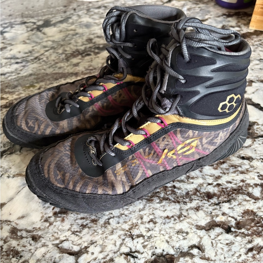 Rudis wrestling shoes men’s 5.5
